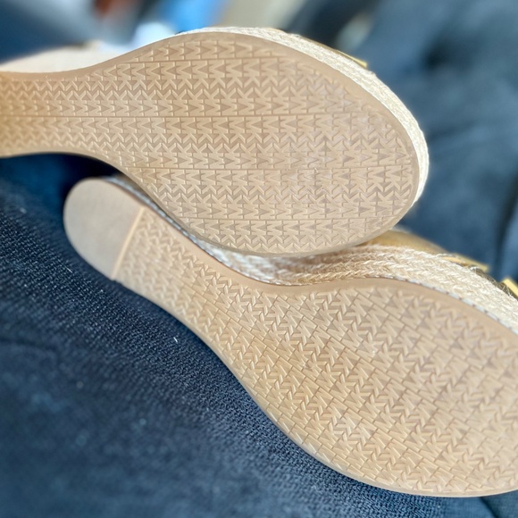 Michael Kors gold leather wedges - Picture 8 of 8